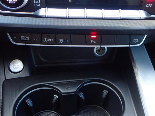 Used 2017 Audi A4 2.0T Premium Plus w/ Premium Plus Package image 18