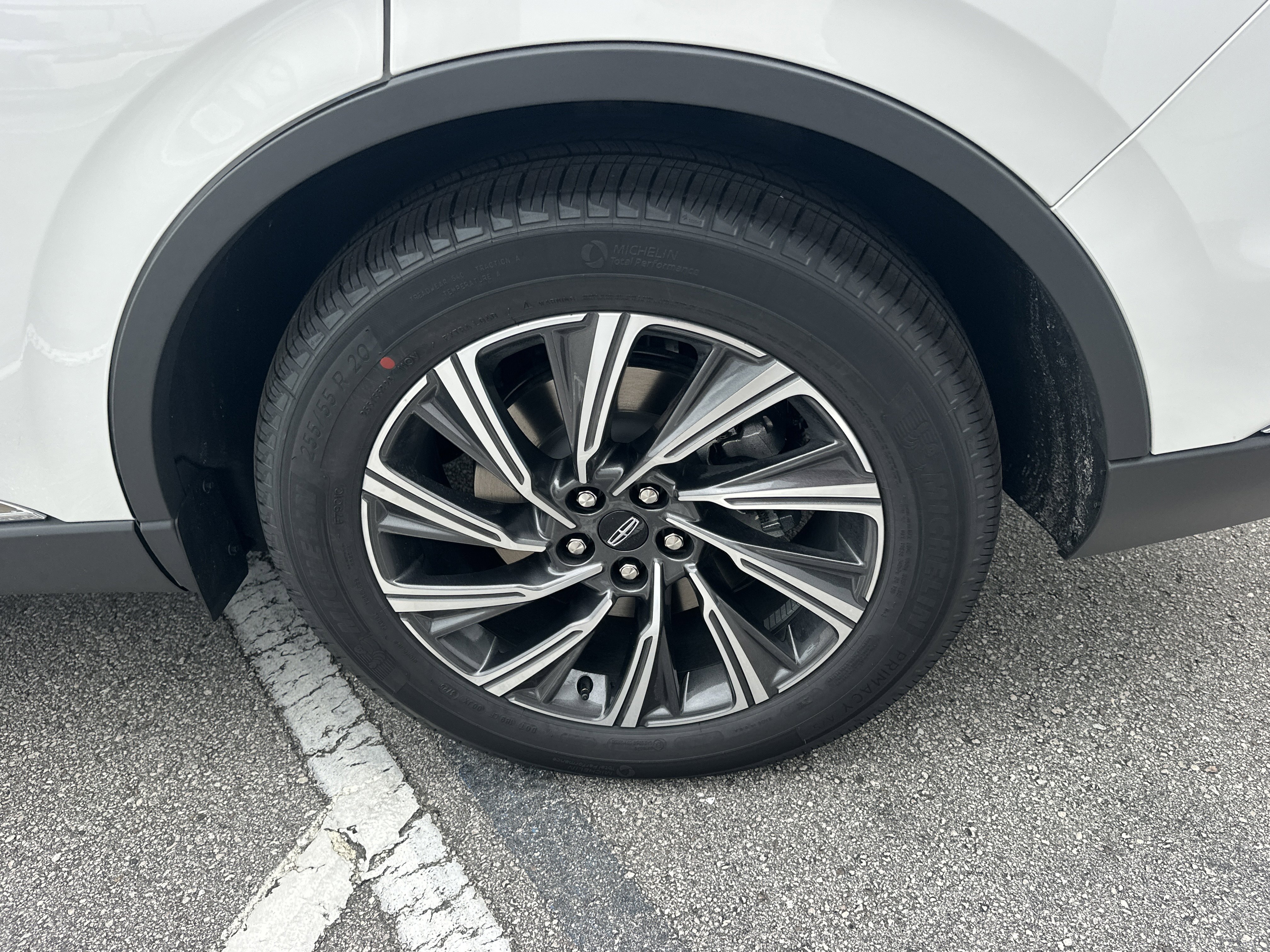 New 2026 Lincoln Aviator 2WD image 10