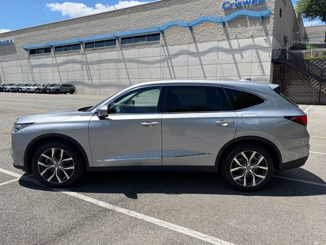 Used 2023 Acura MDX SH-AWD w/ Technology Package image 4