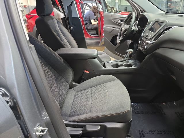 Used 2024 Chevrolet Equinox LT w/ LPO, Floor Liner Package AWD/4WD image 13