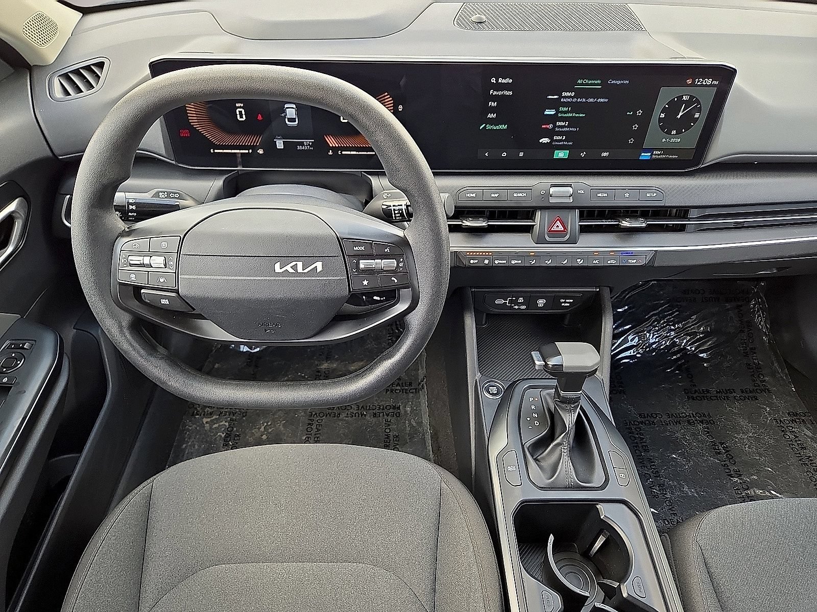 Used 2025 Kia K4 FWD image 18