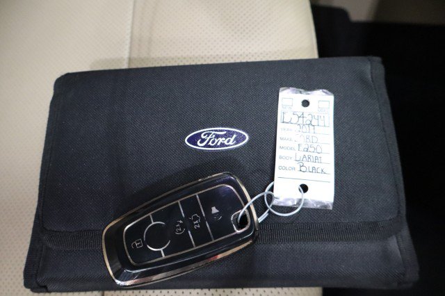 Used 2017 Ford F250 Lariat w/ Lariat Ultimate Package AWD/4WD image 76