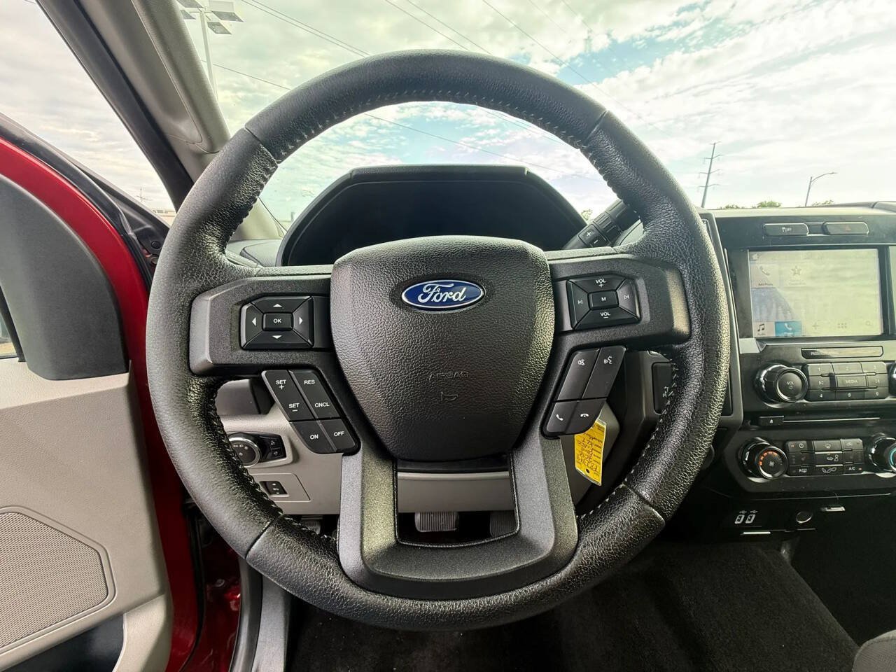 Used 2016 Ford F150 XLT w/ Equipment Group 302A Luxury AWD/4WD image 29