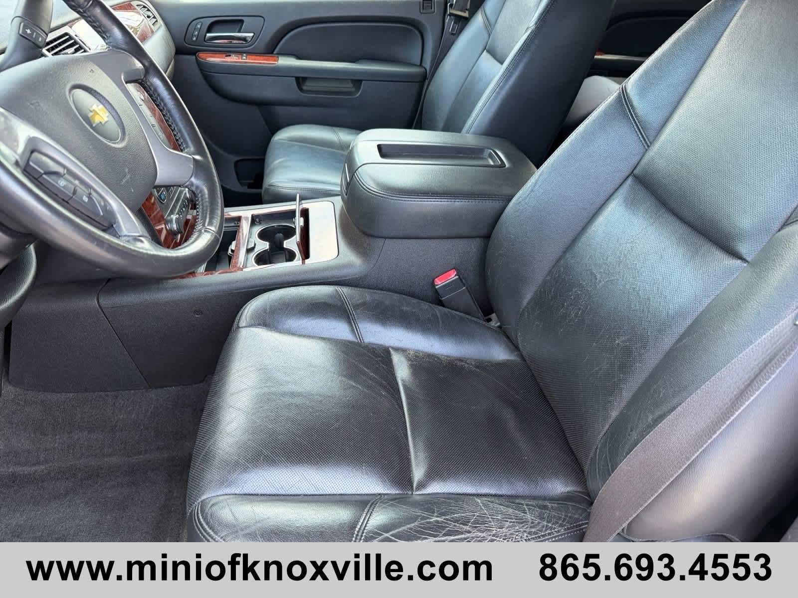 Used 2013 Chevrolet Tahoe LTZ AWD/4WD image 10