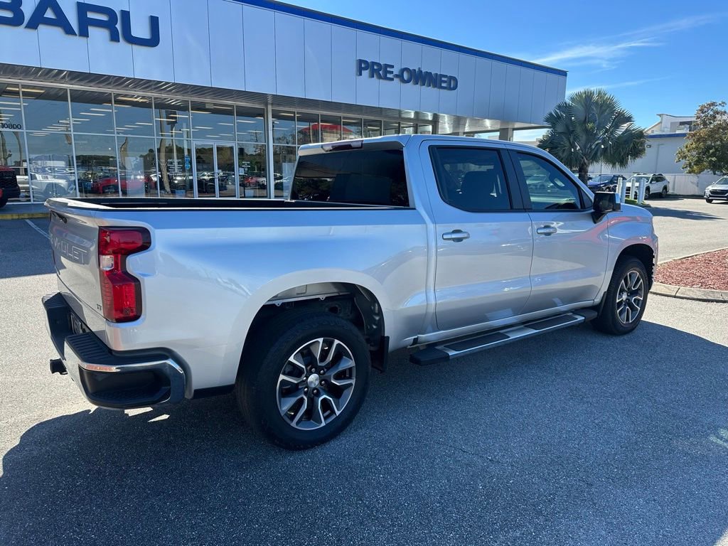 Used 2021 Chevrolet Silverado 1500 LT w/ Z71 Off-Road Package image 3