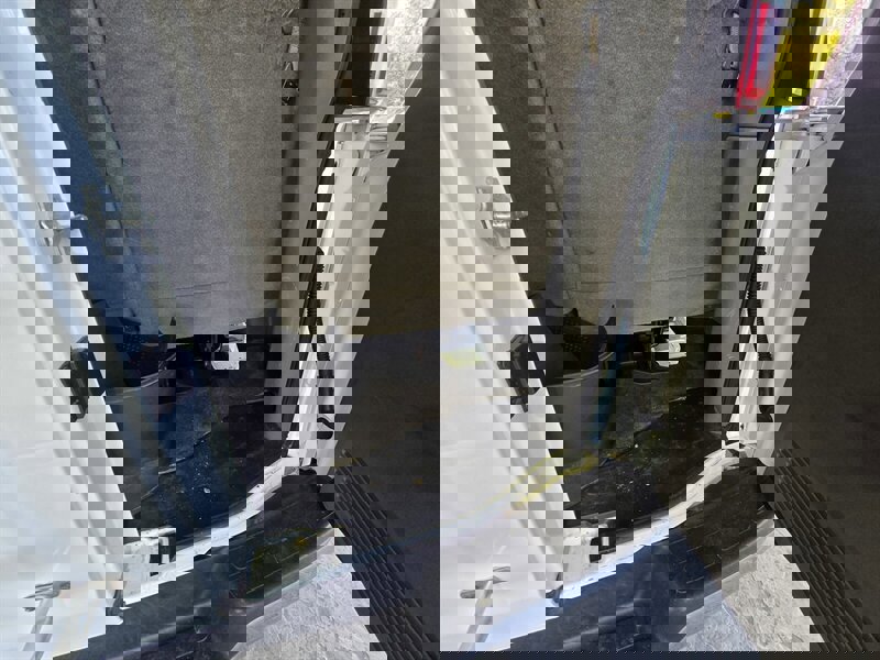 Used 2009 Chevrolet Express 3500 LS w/ LT Preferred Equipment Group image 21