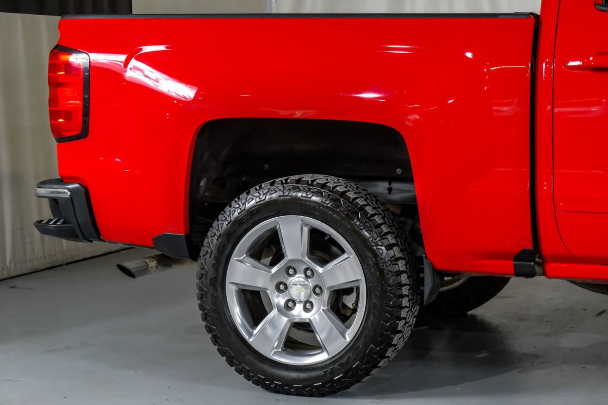 Used 2017 Chevrolet Silverado 1500 LT w/ Texas Edition image 6