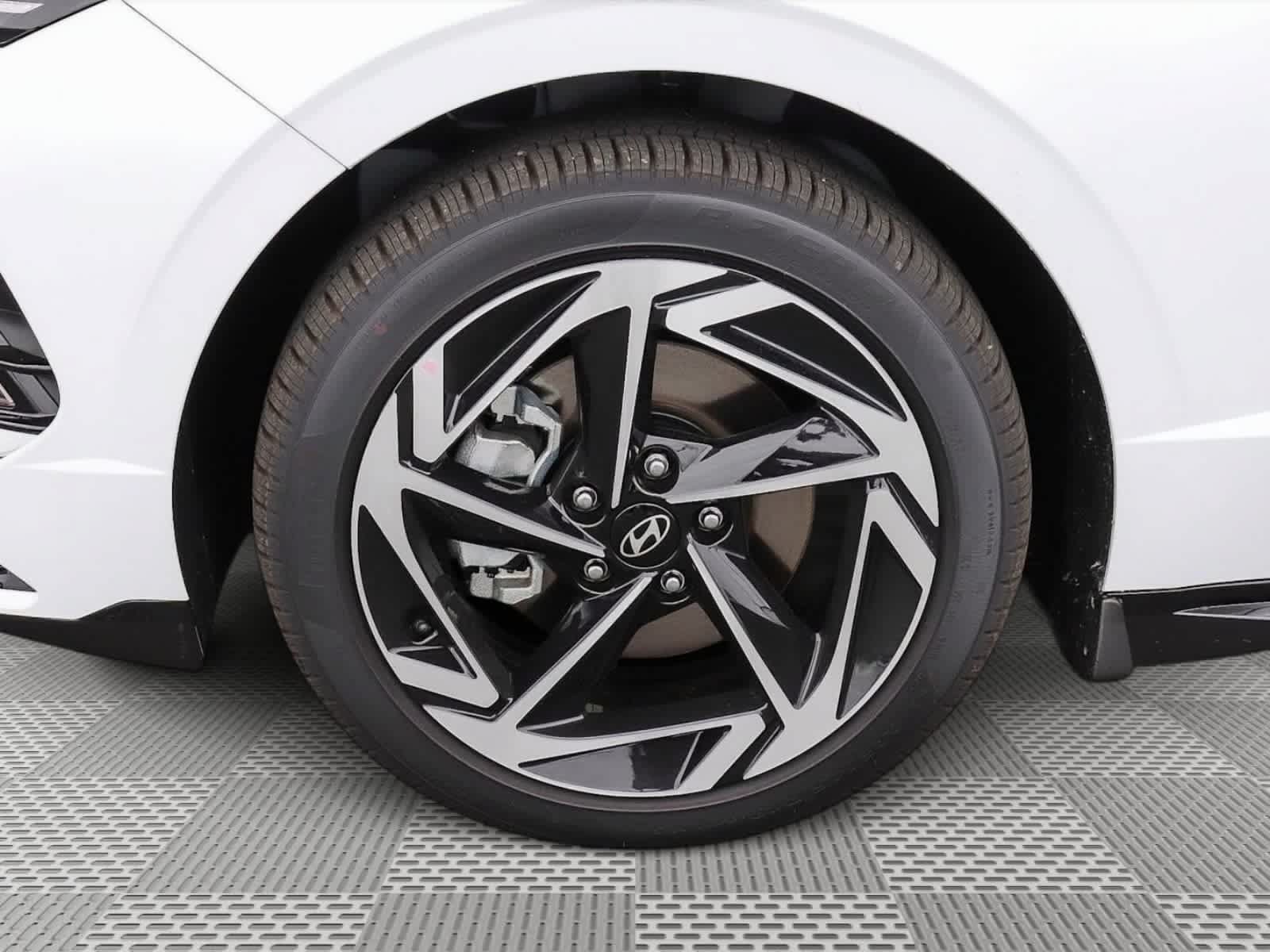 New 2026 Hyundai Sonata SEL FWD image 14