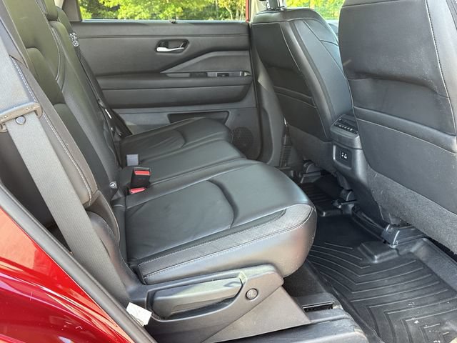 Certified 2023 Nissan Pathfinder SL AWD/4WD image 16
