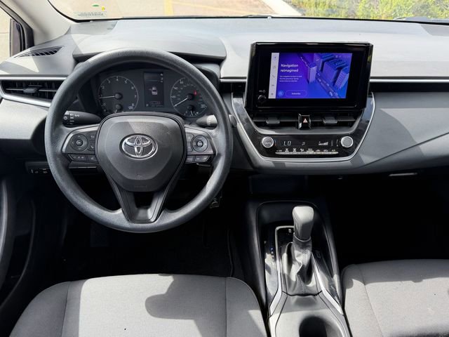 Used 2023 Toyota Corolla LE FWD image 10