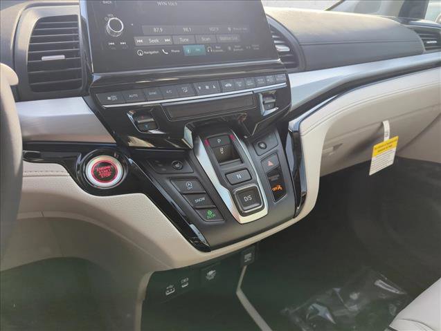 New 2026 Honda Odyssey Touring image 14