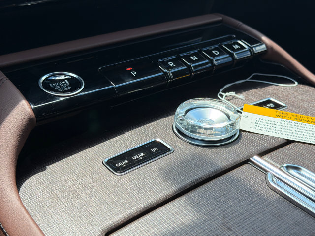 New 2027 Lincoln Navigator L Reserve AWD/4WD image 30