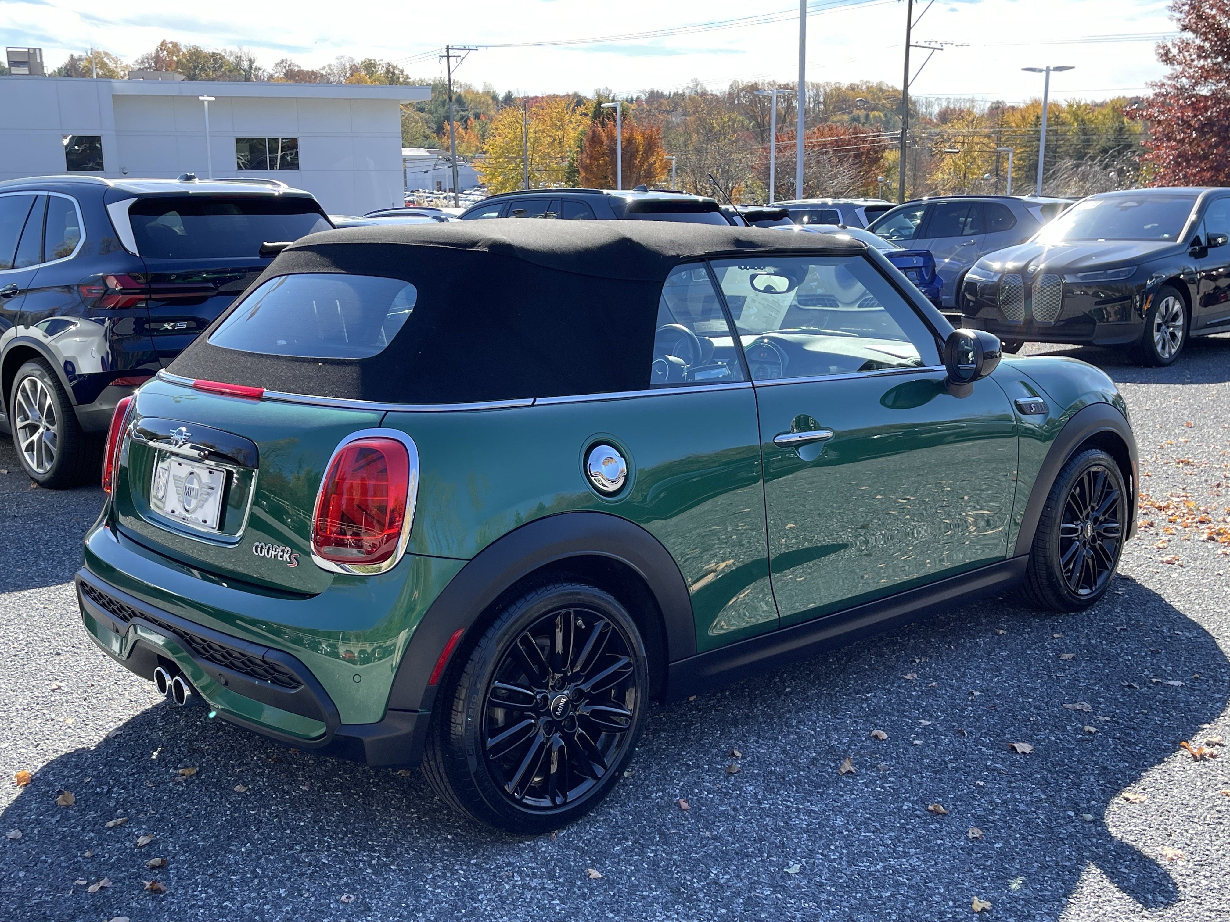 Used 2023 MINI Cooper S image 9