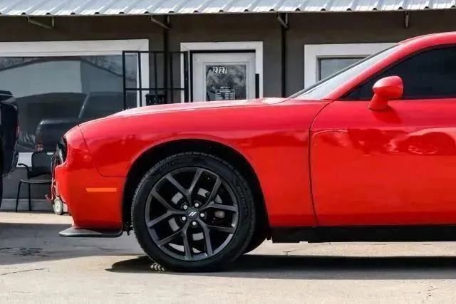 Used 2021 Dodge Challenger SXT w/ Blacktop Package image 12