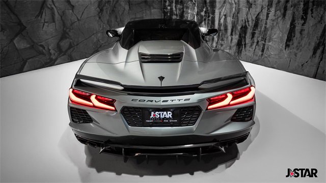 Used 2023 Chevrolet Corvette Stingray Premium Conv w/ Z51 Performance Package image 17