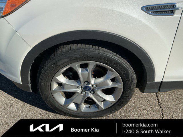 Used 2015 Ford Escape Titanium image 9