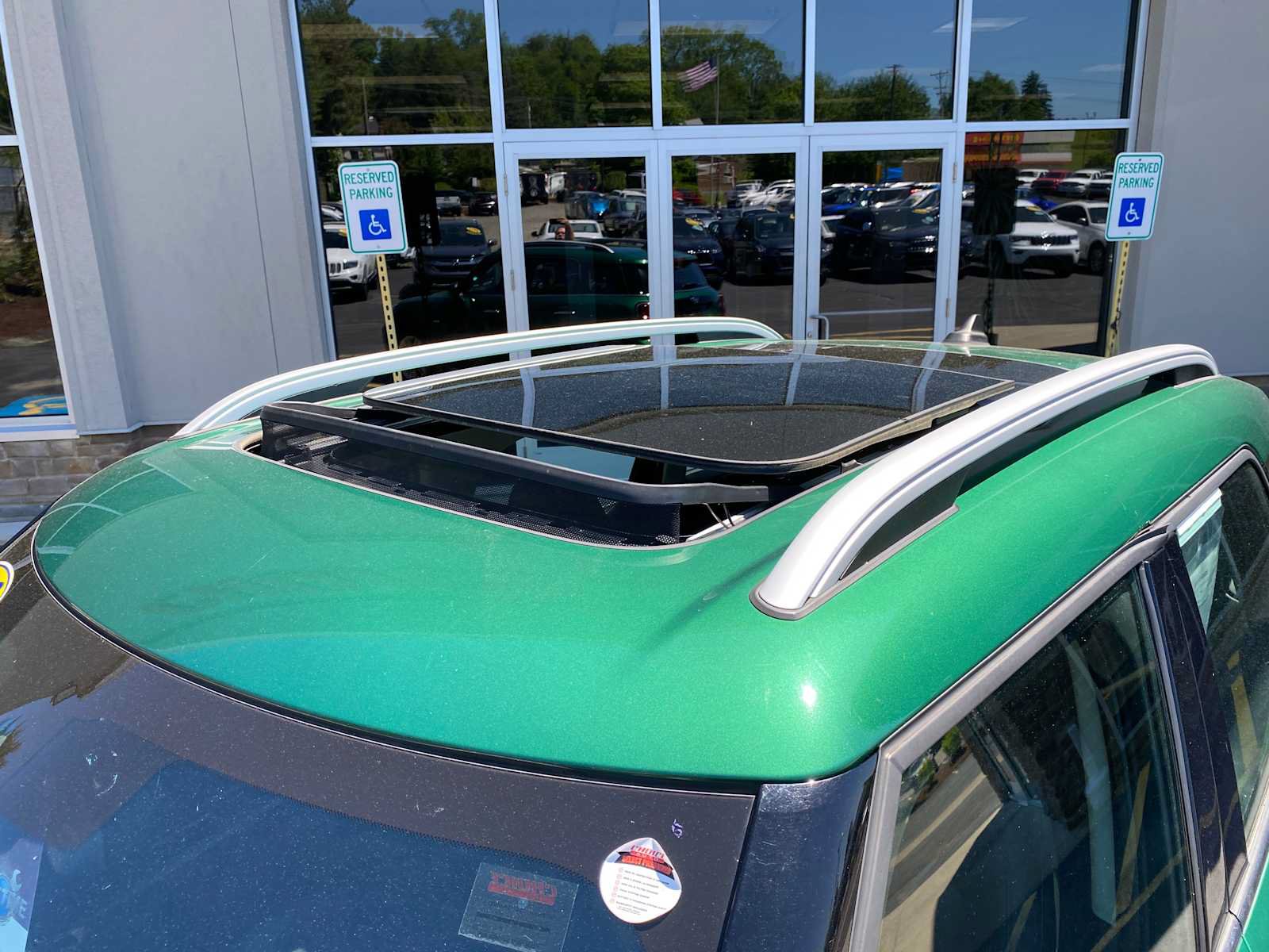 Used 2022 MINI Cooper Countryman FWD image 5