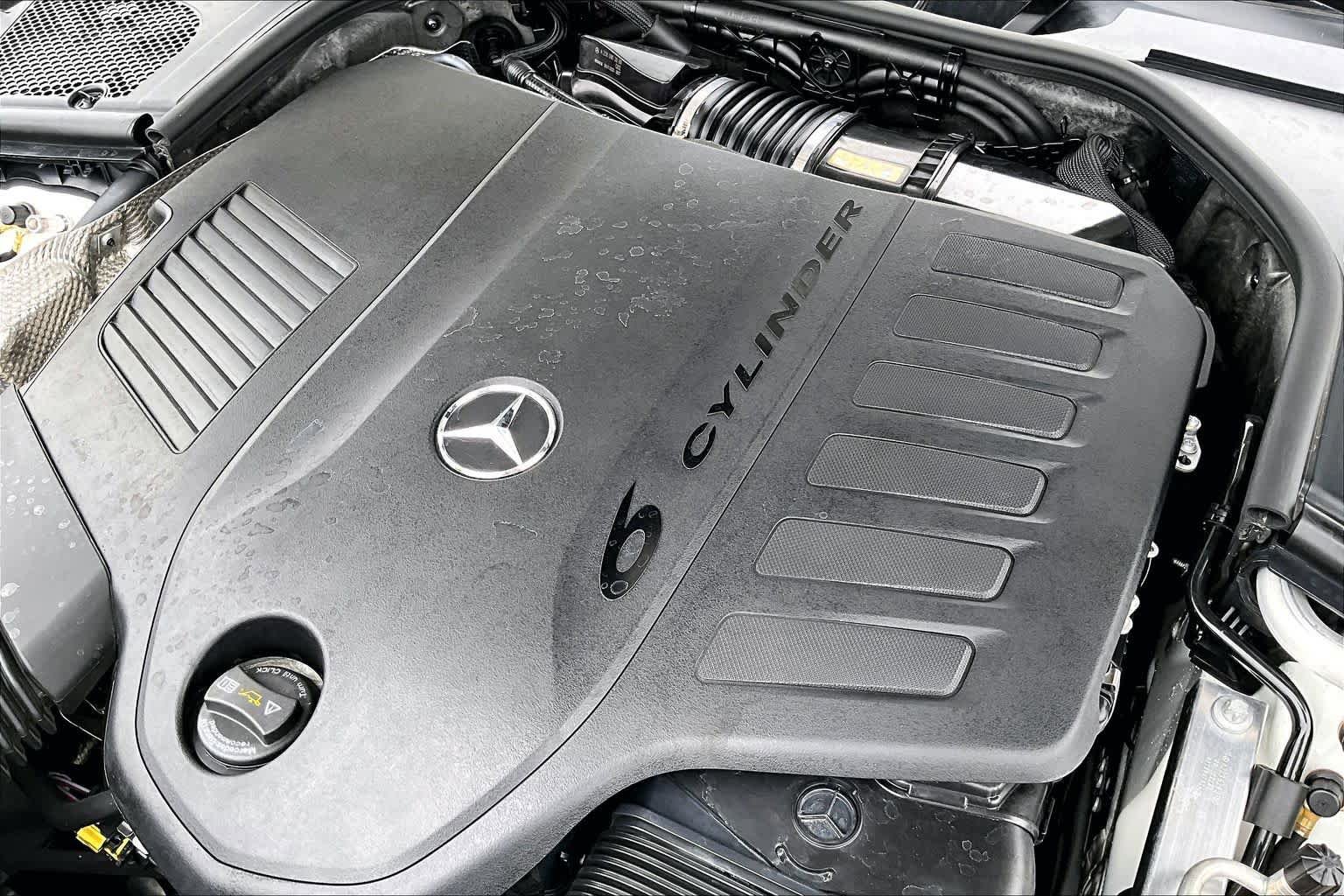 Certified 2023 Mercedes-Benz S 500 4MATIC w/ AMG Line image 33