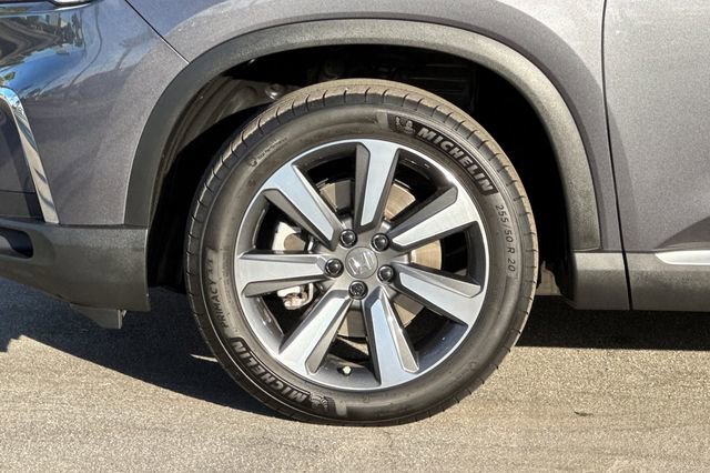 Certified 2023 Honda Pilot Touring image 36