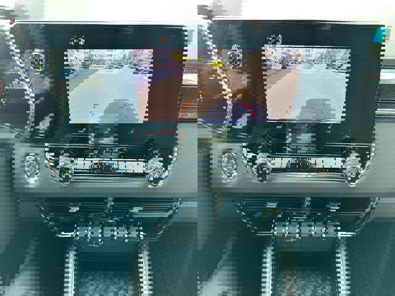 New 2025 GMC Canyon Elevation w/ Convenience Package image 15