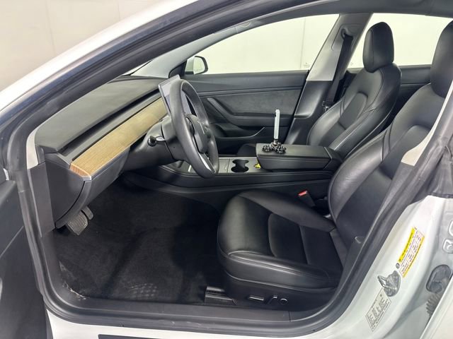 Used 2021 Tesla Model 3 Standard Range Plus image 11