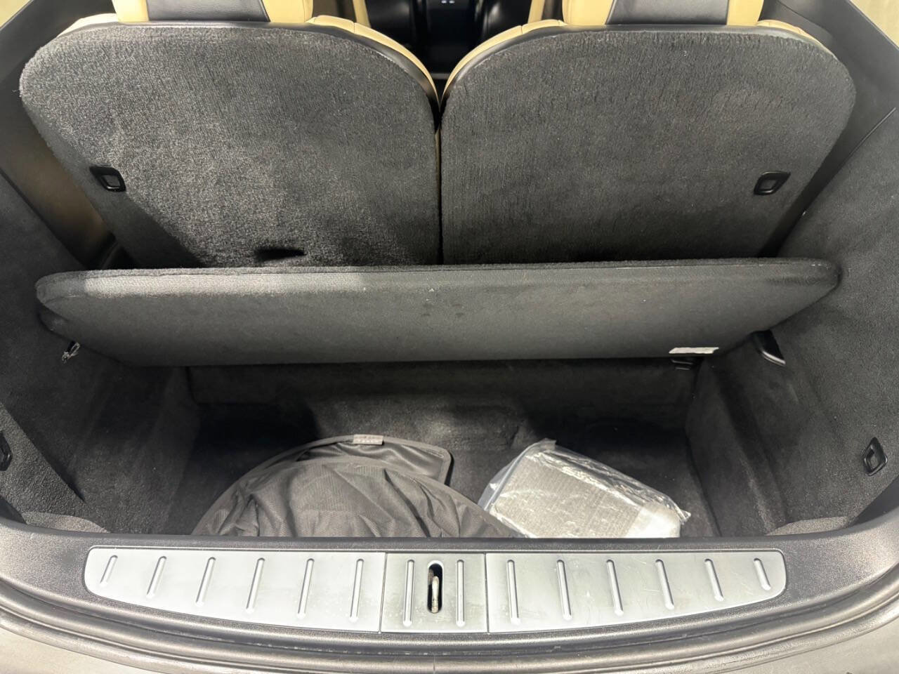 Used 2017 Tesla Model X 75D image 16