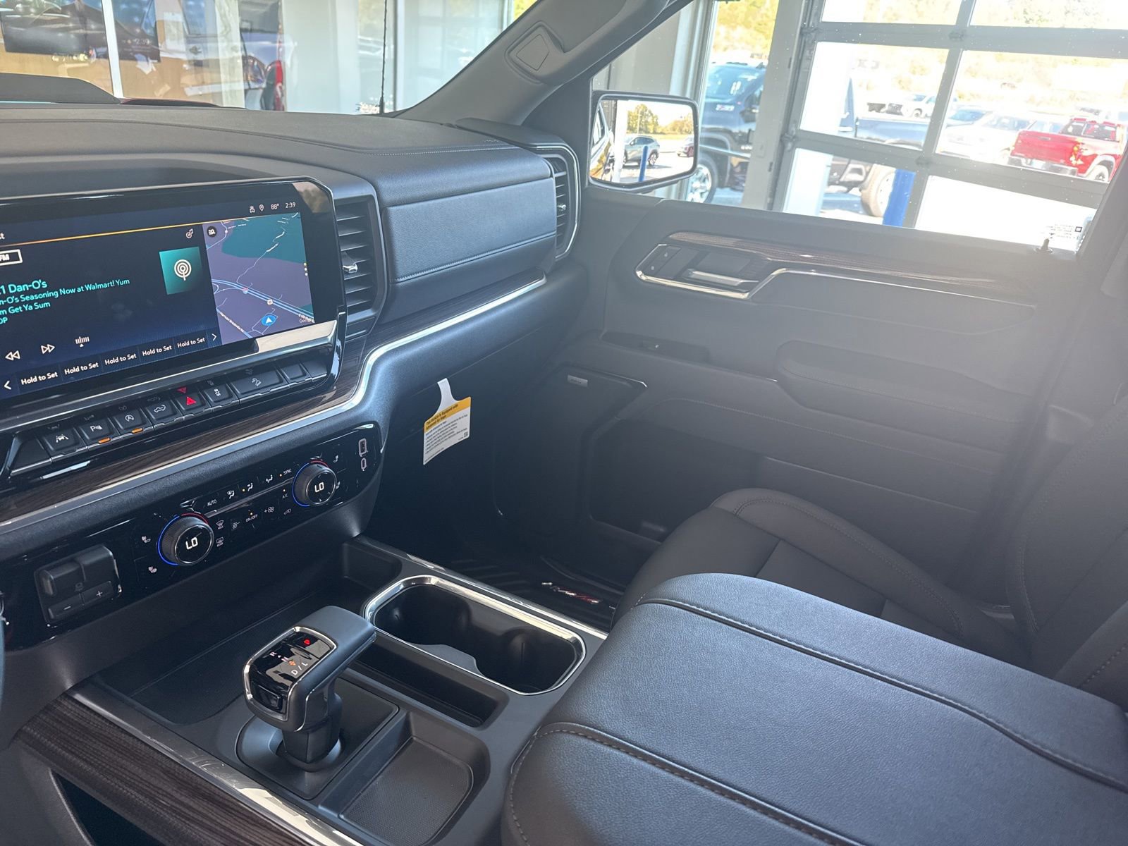 New 2026 Chevrolet Silverado 1500 LT Trail Boss w/ LT Trail Boss Premium Package image 25