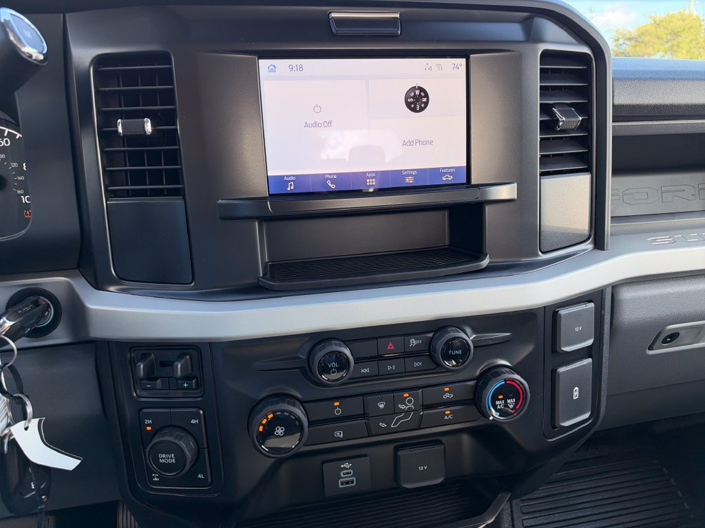 New 2027 Ford F250 XL w/ XL Chrome Package AWD/4WD image 9