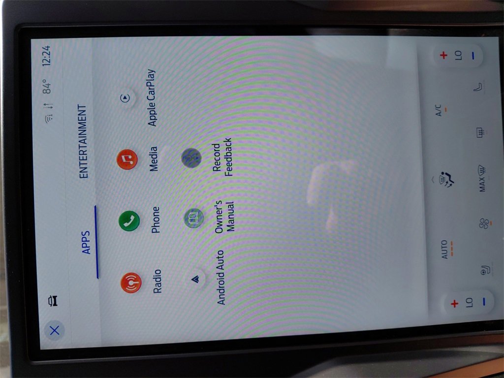 Used 2024 Ford Edge Titanium image 19