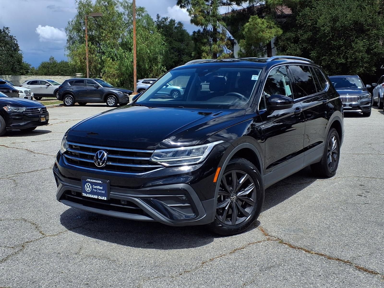 Certified 2023 Volkswagen Tiguan SE FWD image 27