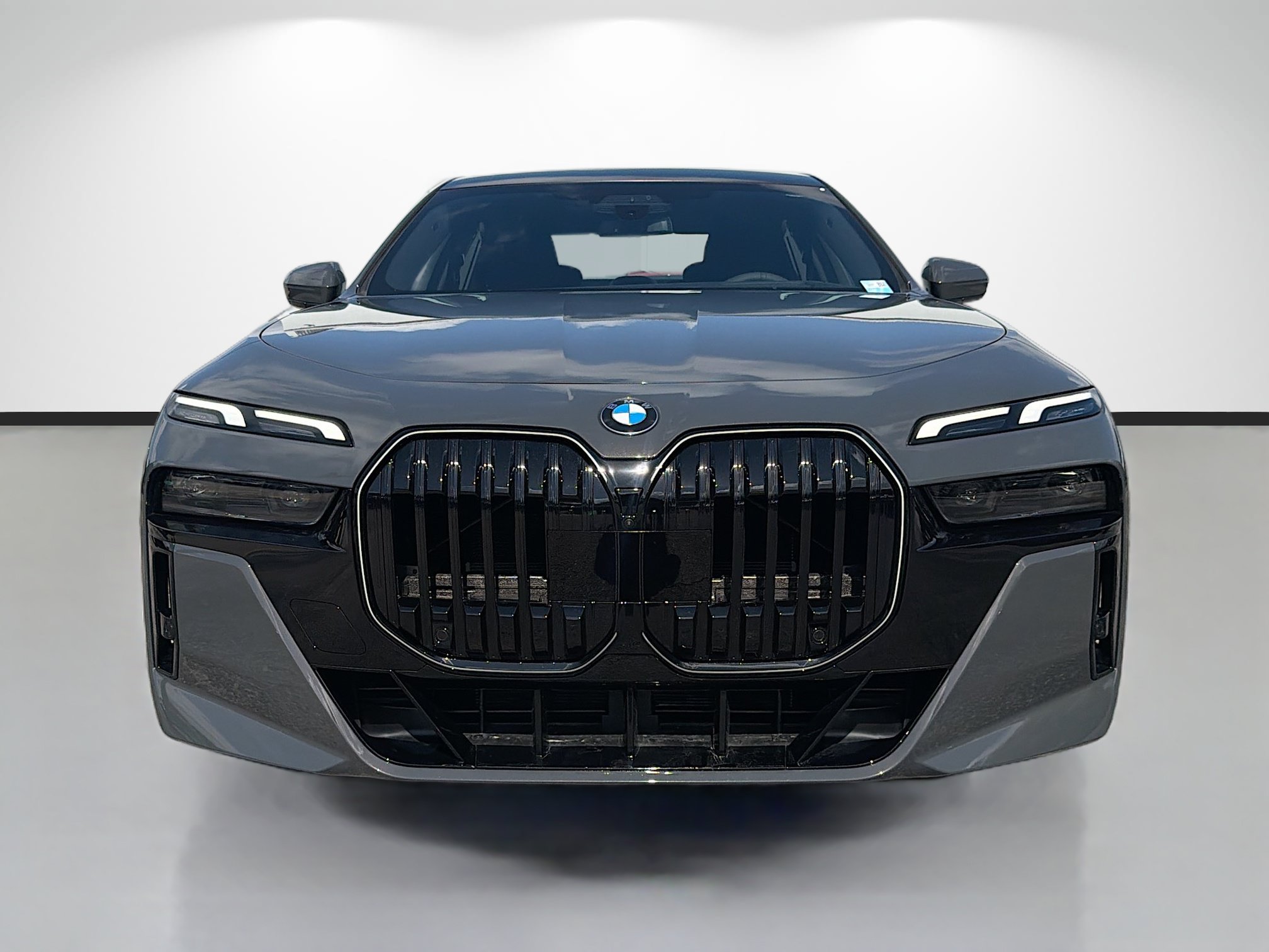 New 2026 BMW 760i xDrive AWD/4WD image 8