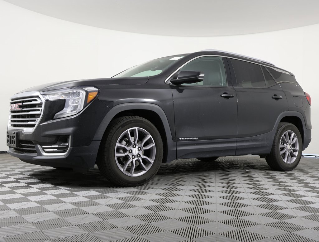 Used 2022 GMC Terrain SLT