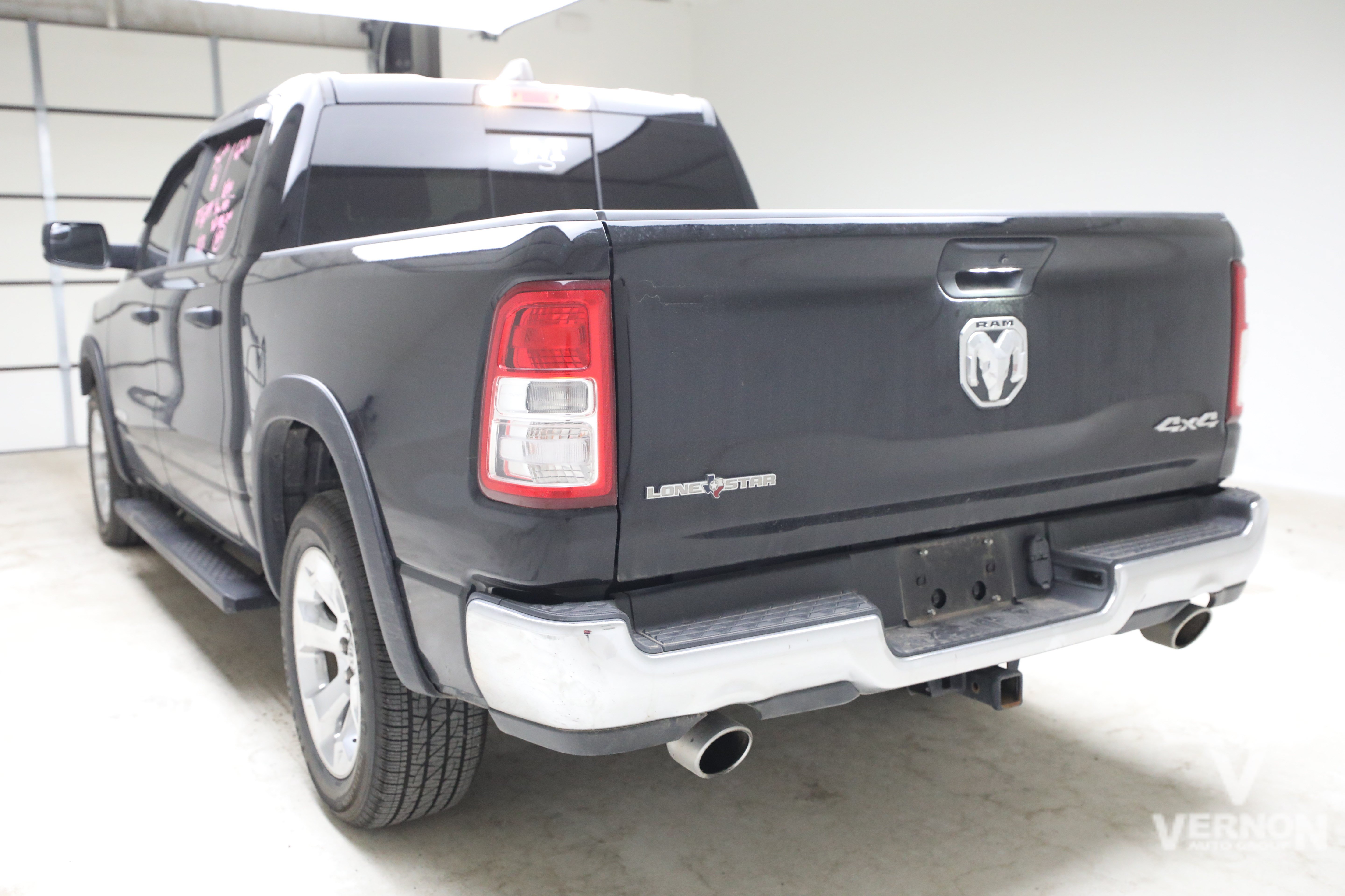 Used 2023 RAM 1500 Lone Star AWD/4WD image 2