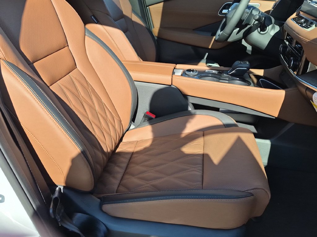 New 2026 Nissan Rogue Platinum w/ Platinum Premium Package AWD/4WD image 30