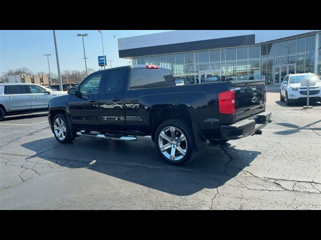 Certified 2019 Chevrolet Silverado 1500 LT w/ LPO, Chrome Package AWD/4WD image 6