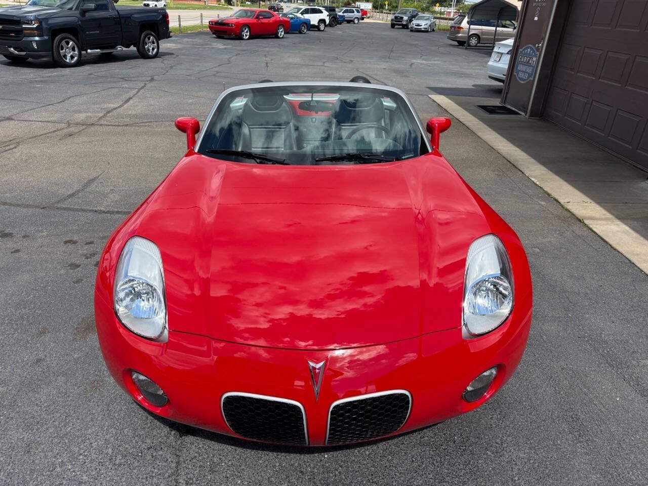 Used 2006 Pontiac Solstice Convertible w/ Premium Package RWD image 19