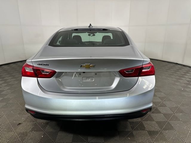 Used 2021 Chevrolet Malibu LS image 4