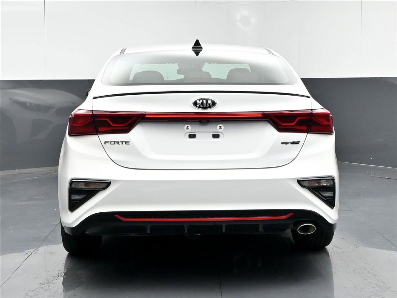 Used 2021 Kia Forte GT-Line w/ GT-Line Premium Package image 6
