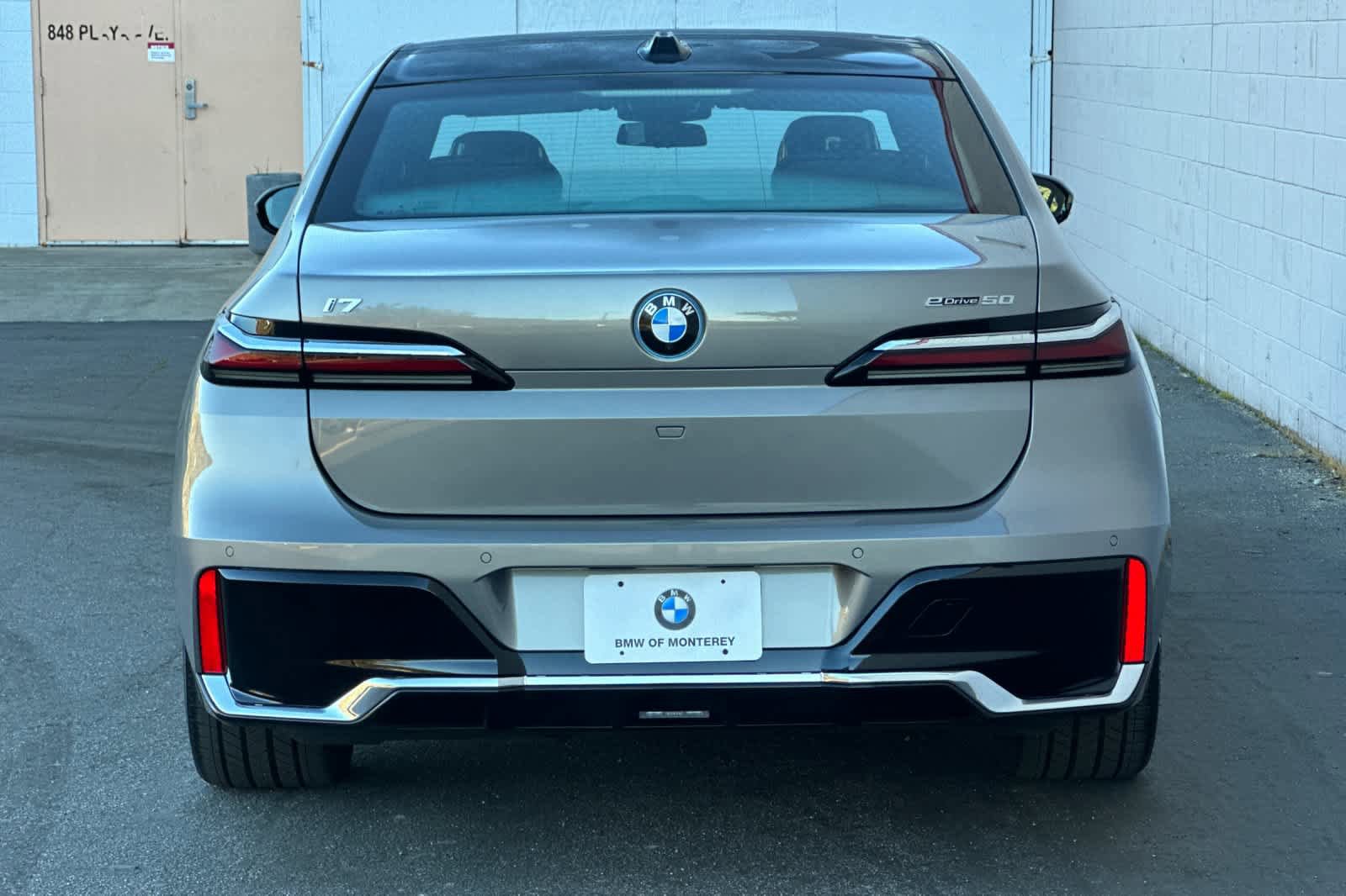 New 2025 BMW i7 eDrive50 w/ M Sport Package RWD image 7