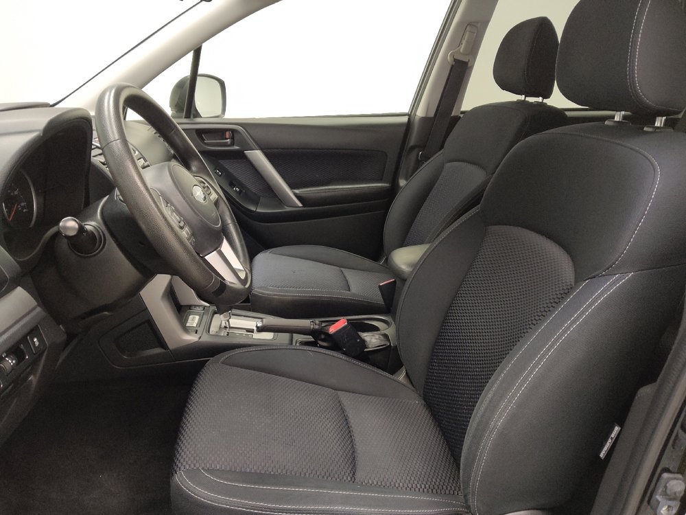 Used 2017 Subaru Forester 2.5i Premium w/ All-Weather Package image 17