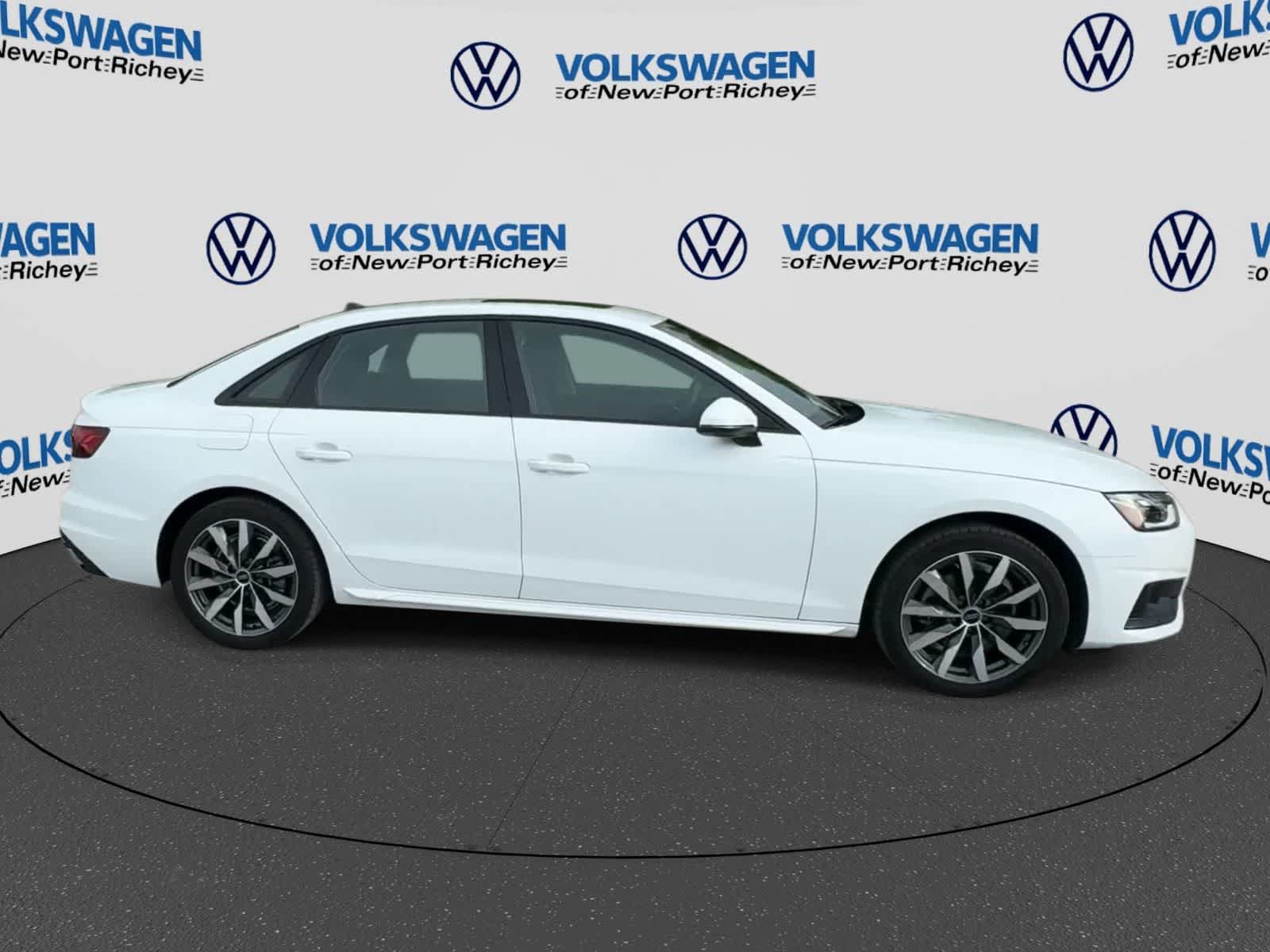 Used 2023 Audi A4 2.0T Premium Plus AWD/4WD image 9