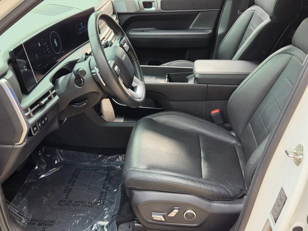 Used 2024 Hyundai Santa Fe Limited AWD/4WD image 11