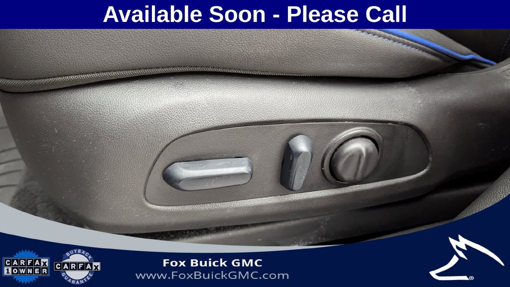 Used 2025 Buick Encore GX Sport Touring w/ Comfort Package AWD/4WD image 19