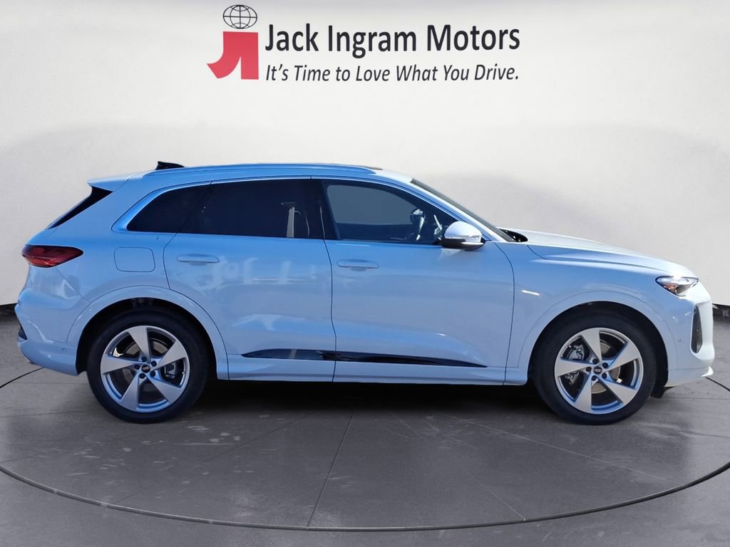 New 2025 Audi Q5 Prestige image 6