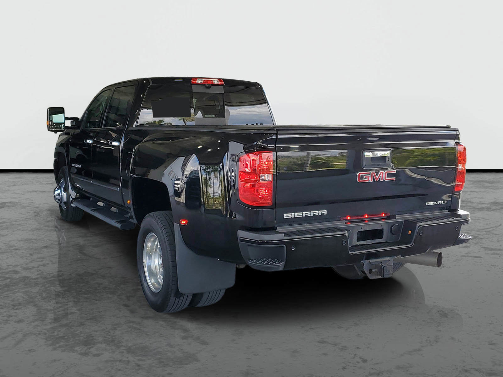 Used 2018 GMC Sierra 3500 Denali w/ Duramax Plus Package image 33