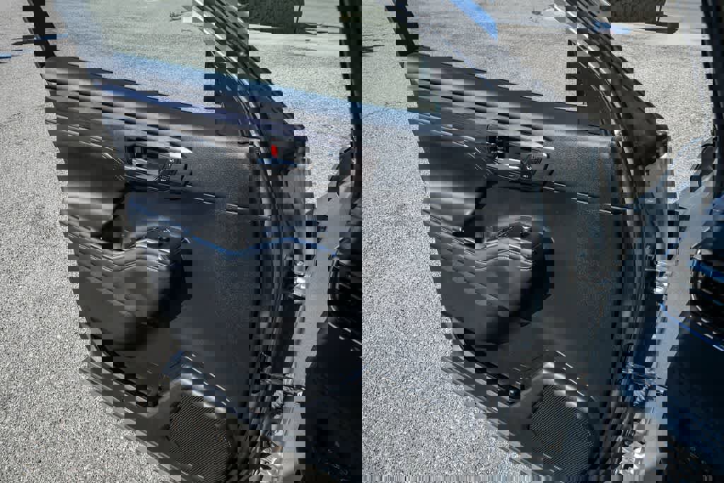 Used 2021 Toyota Highlander Limited image 28