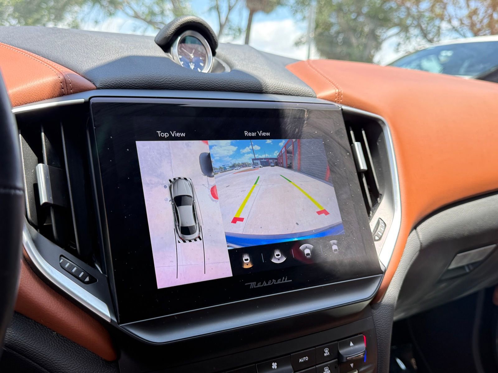 Used 2022 Maserati Ghibli Modena Q4 AWD/4WD image 28