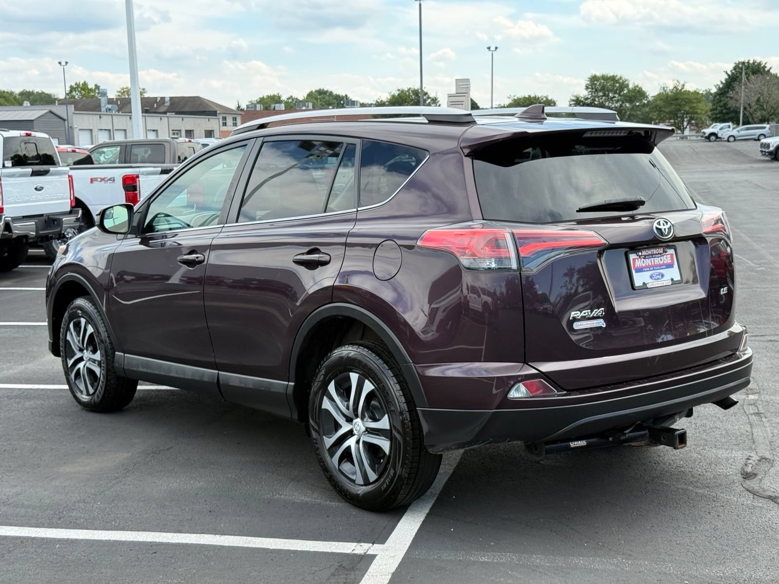 Used 2016 Toyota RAV4 LE FWD image 6