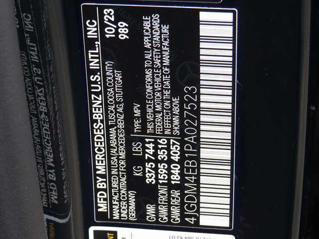 Certified 2023 Mercedes-Benz EQS 580 4MATIC SUV w/ Exclusive Trim Package image 7