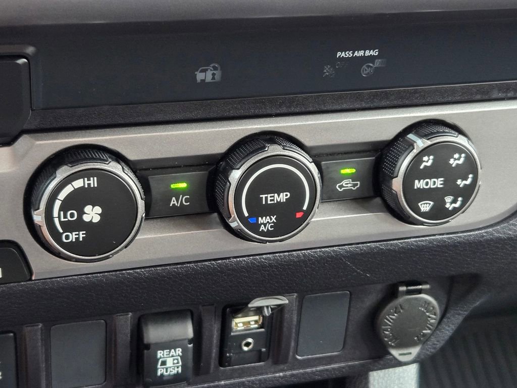 Used 2019 Toyota Tacoma SR5 image 20